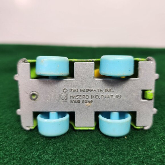 Sesame Street Muppets Die Cast Toys Vintage 80s Big Bird Oscar Cookie Monster - Picture 10 of 13